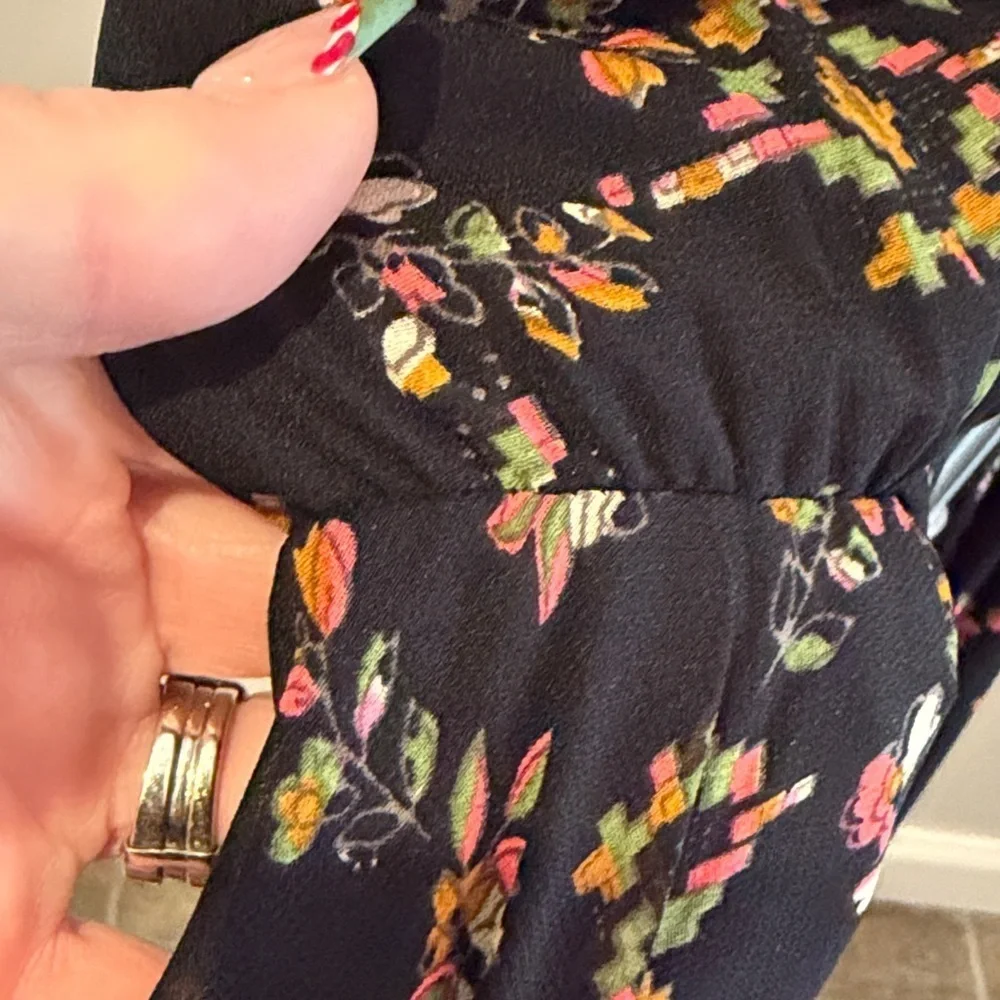 Magic Floral V-Neck Midi Boho Dress - Black and Pink